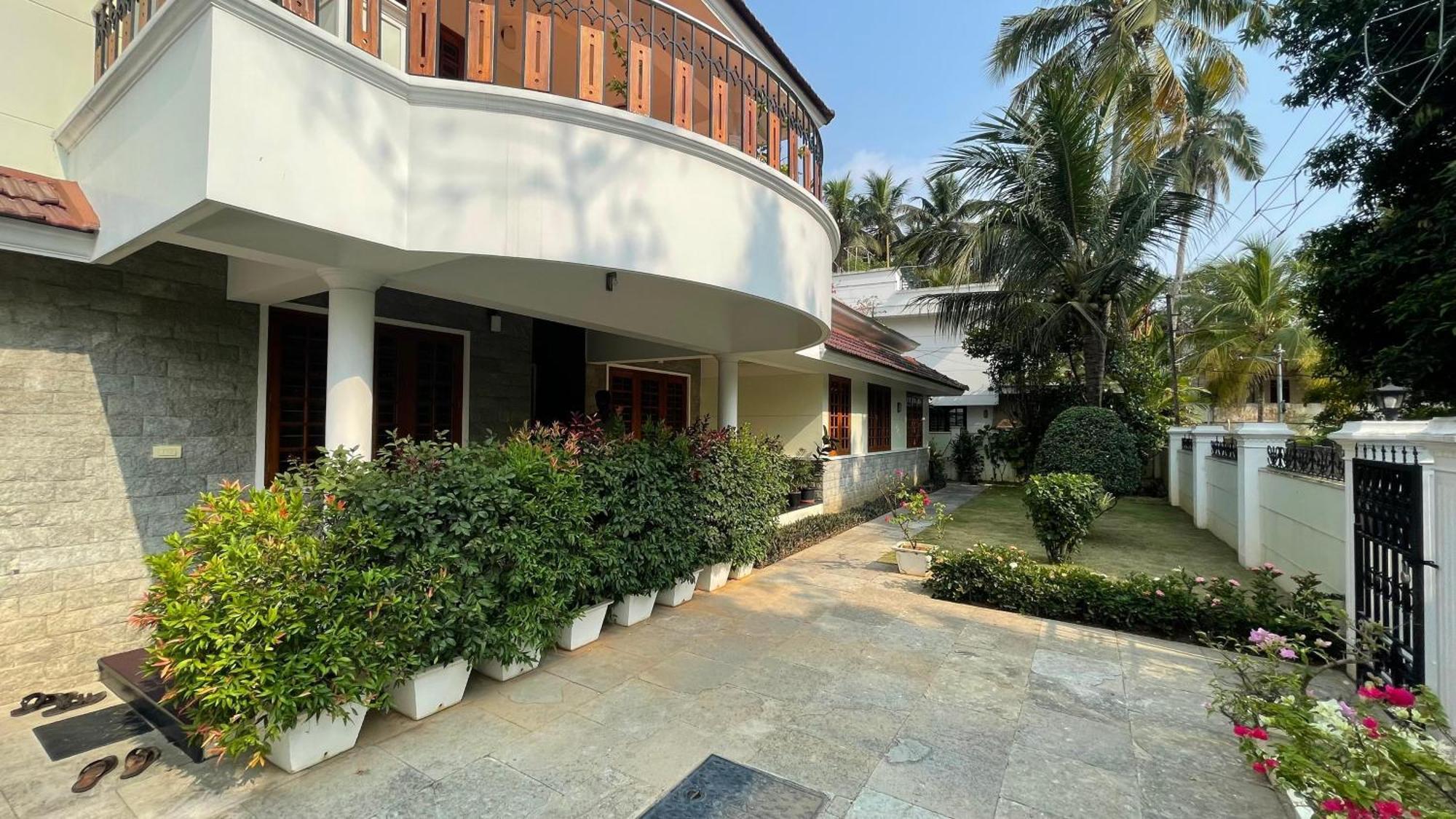 Pinky'S Villa Thiruvananthapuram Exterior photo